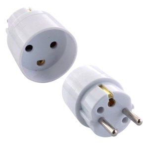 ADAPTER STIKPROP SCHUKO TIL DK