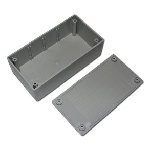 PLASTBOKS 130x67x43mm LYSEGR