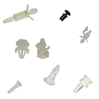 Afstandsholdere og nitter i plast