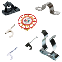 Kabelclips kabelbøjler og kabelmarkering