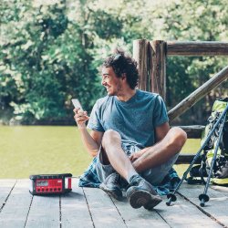 MIDLAND - ER300 n�dapparat - 2200mAh powerbank, SOS, AM/FM Radio